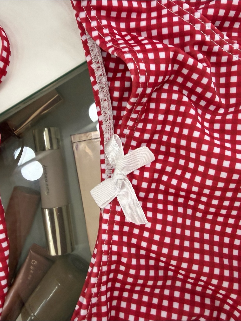 Swimsuit Ruffle Trim - Picture 2 of 4